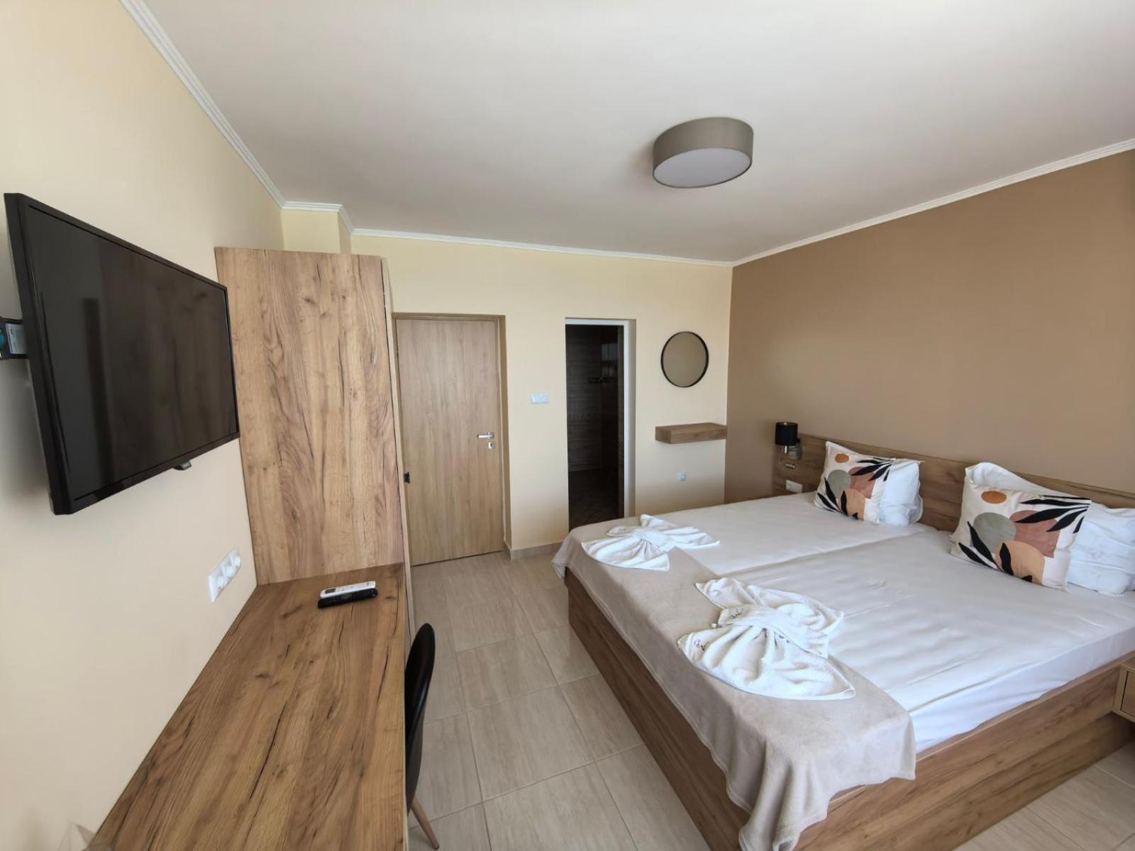 Family Hotel Alfa Vita Sosopol Exterior foto